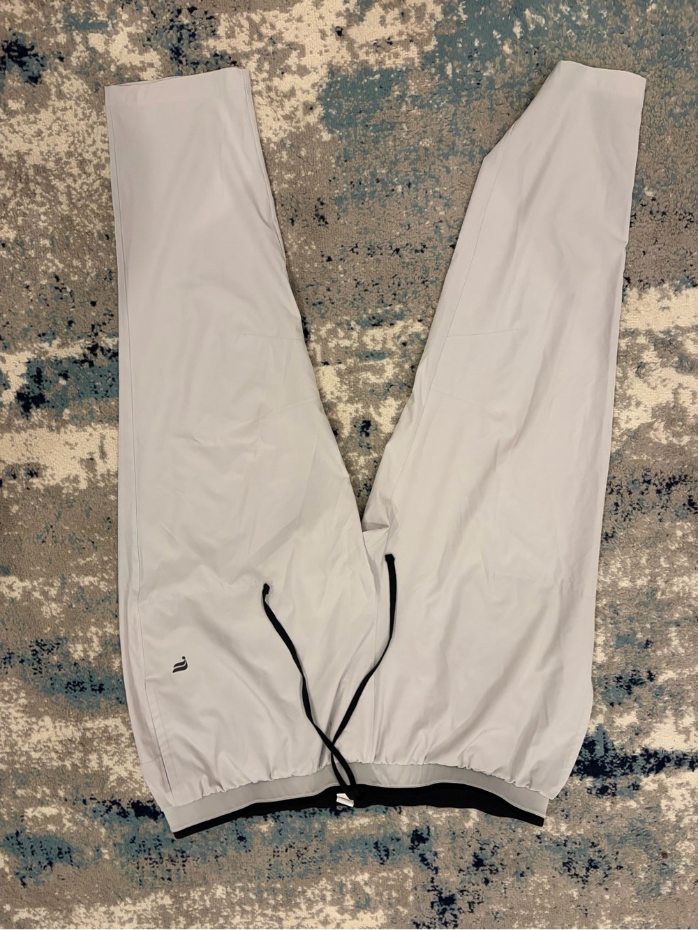Fabletics Light Gray Men's Joggers with Black Drawstring